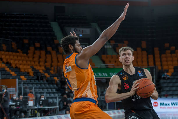 强度的英超 强度的英超