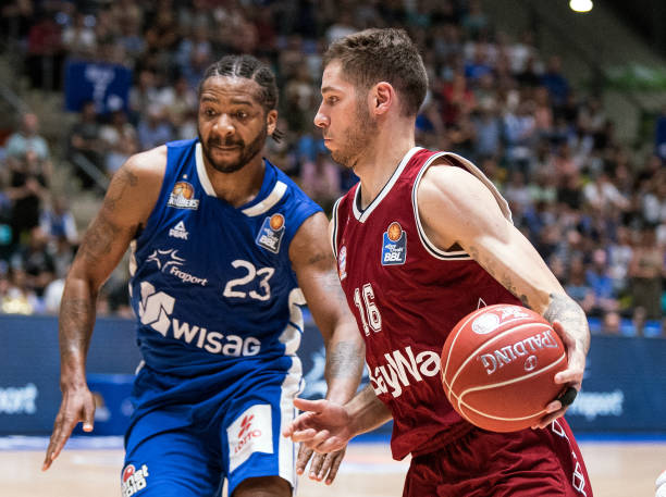 他的进攻选 他的进攻选