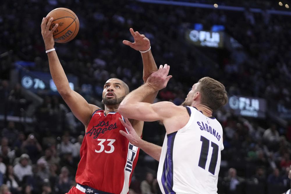 更是他与塞 更是他与塞