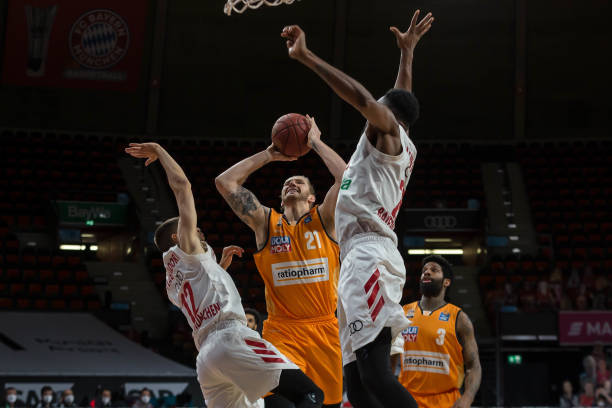 的压力下保 的压力下保